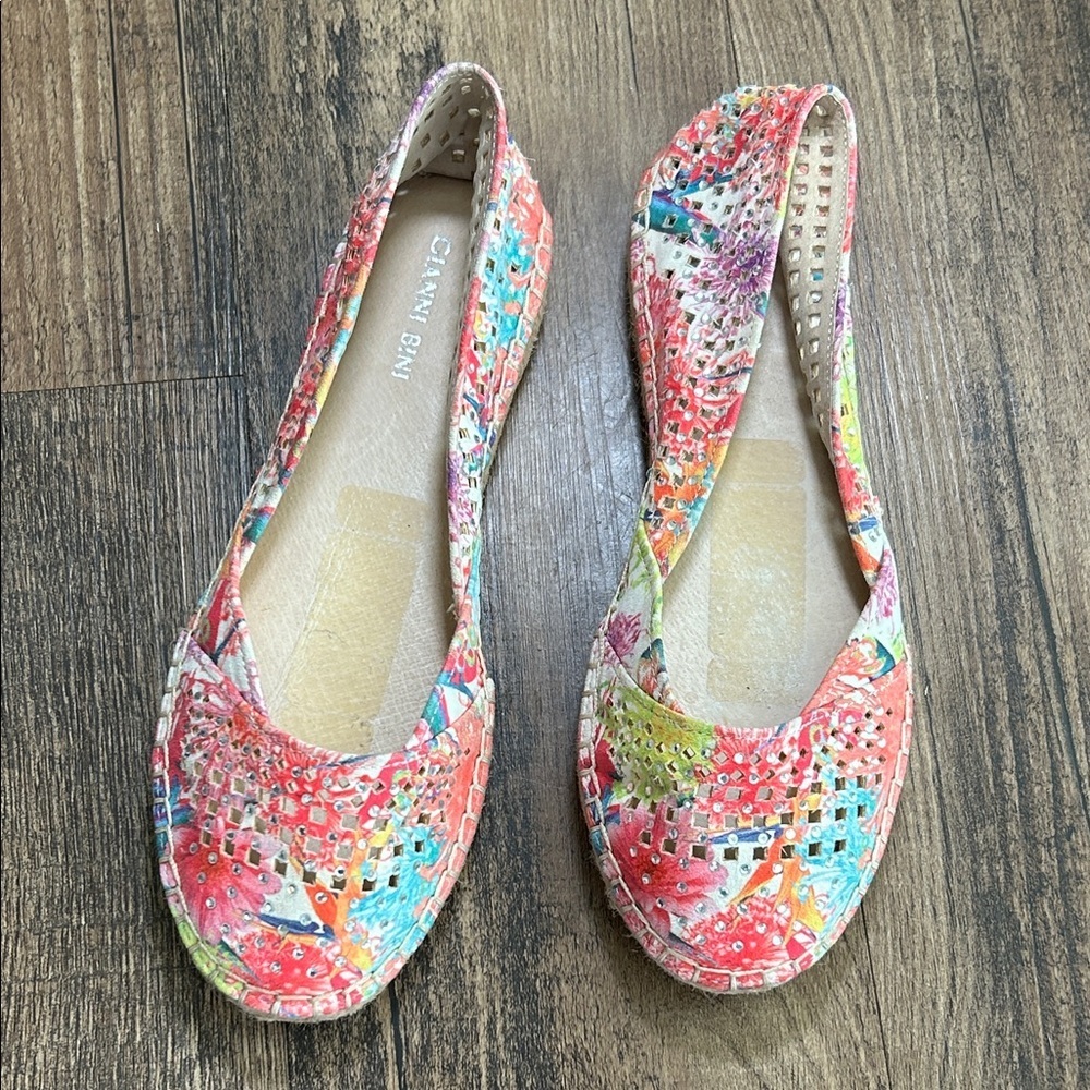 Gianni Bini Colorful Perforated Flats - Picture 3 of 11